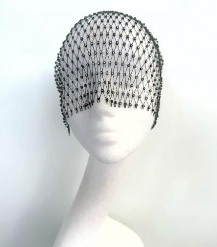 Click for more information on this Noir Éclat Veil hat