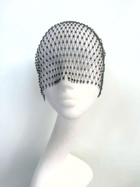 Click for more information on this Noir Éclat Veil hat